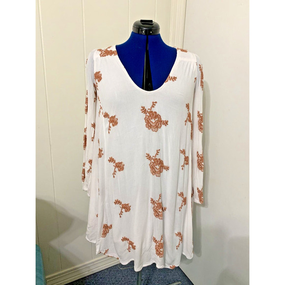 Free People Emma Austin Boho Floral Gauzy Embroidered Swing Dress S Off White - Picture 2 of 9